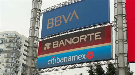 que dias abren los bancos en semana santa